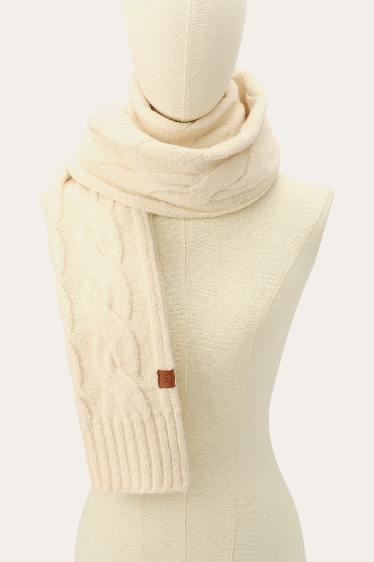 FRYE Birch Wide Cable Scarf