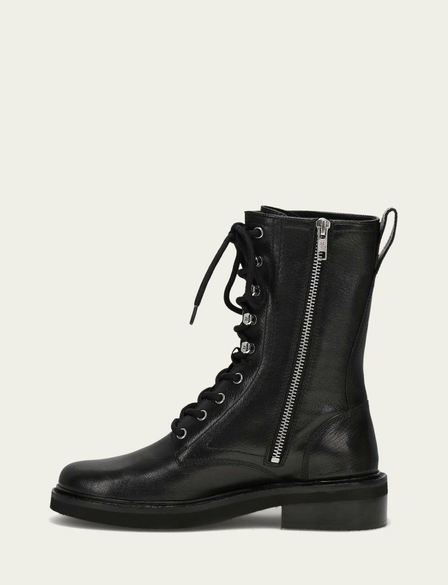 FRYE Women's Black Phoebe Combat Boot
