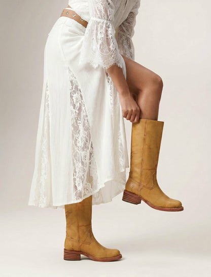 FRYE Women's Banana Campus 14L Boots