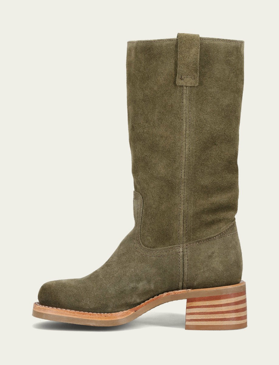 FRYE Women’s Olive Campus 12R Suede Boots