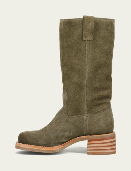 FRYE Women’s Olive Campus 12R Suede Boots