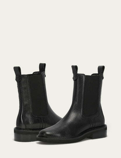 FRYE Women's Black Phoebe Chelsea Boot