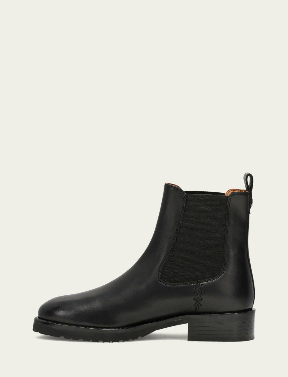FRYE Women's Black Melissa Lug Chelsea Boot