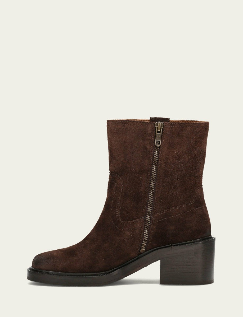 FRYE Women's Chocolate Kate Short Inside Zip Boot