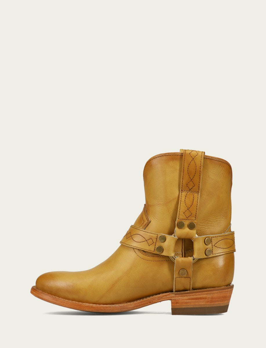FRYE Women's Banana Billy Short Harness Booties