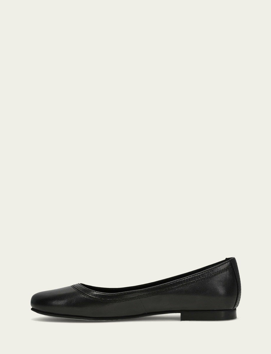 FRYE Women’s Black Carson Ballet Flats
