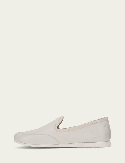 FRYE Women’s Ivory Smooth Leather Sofie Slip On Flats
