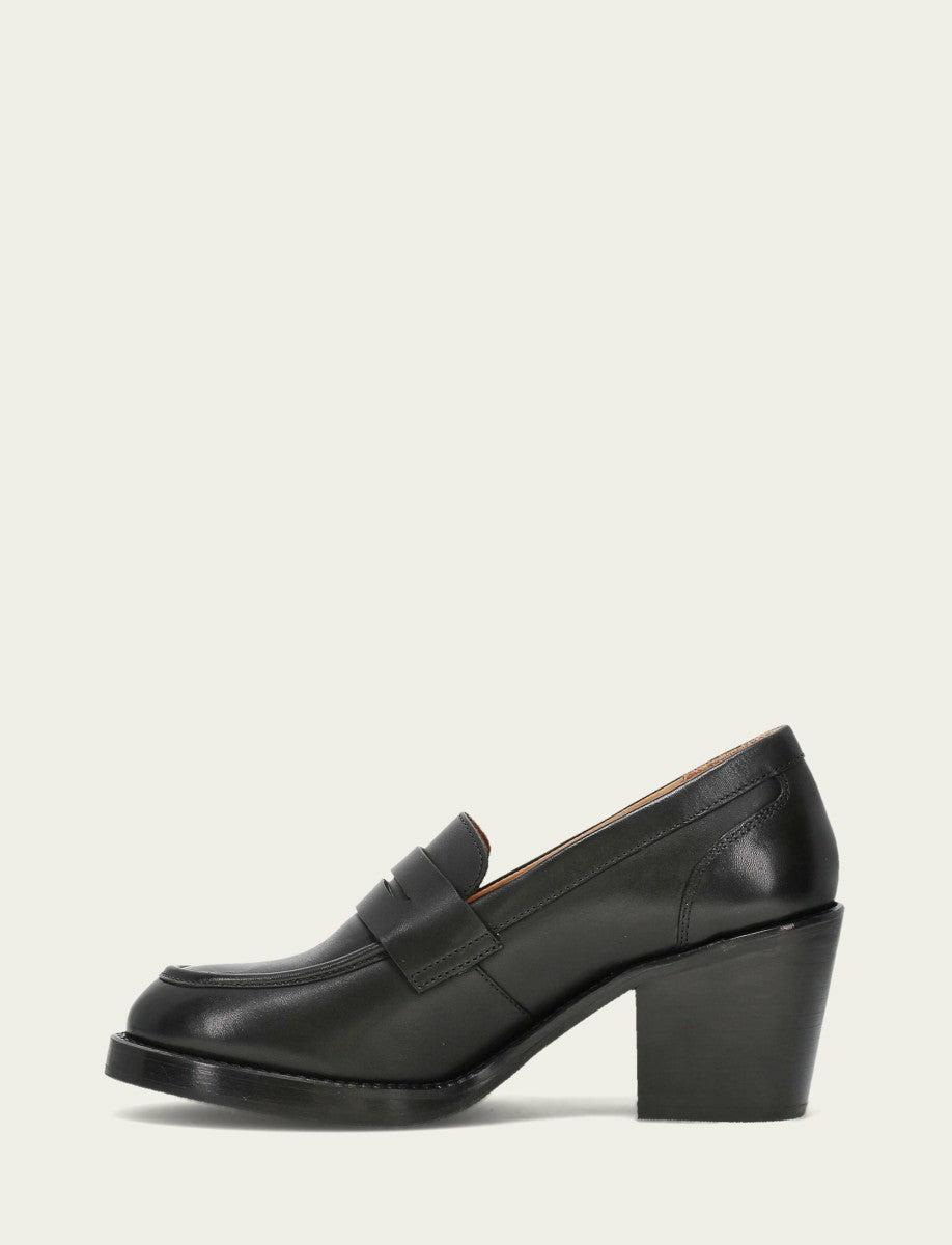 FRYE Women's Black Rylee Loafer