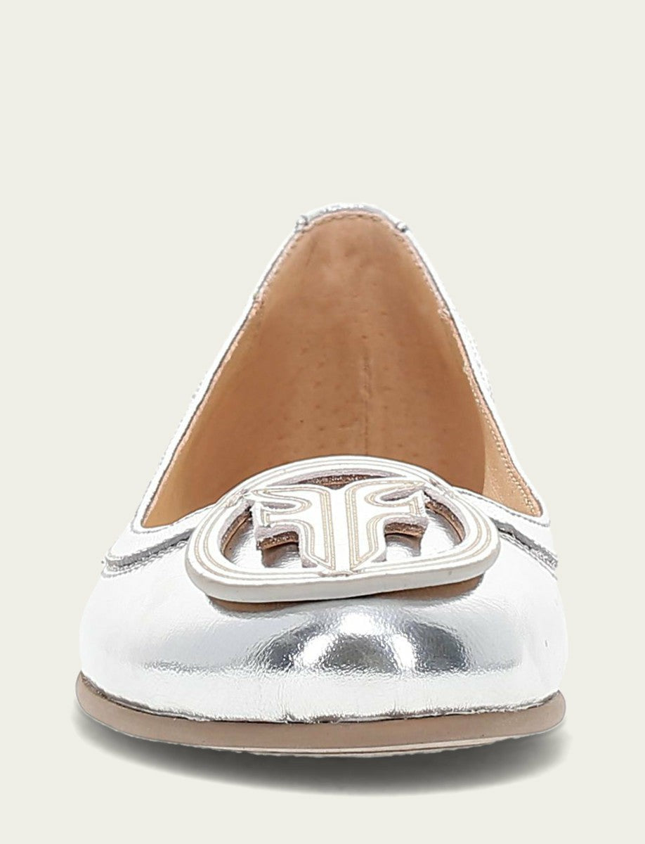 FRYE Women's Silver Carson Logo Ballet Flats