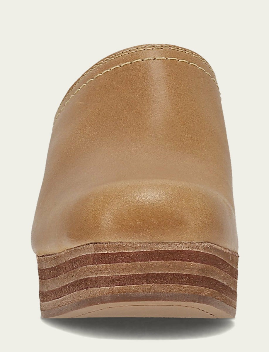 FRYE Women's Banana Leather Campus Clogs