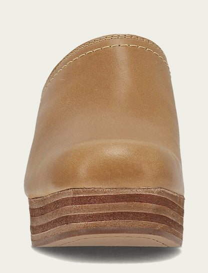 FRYE Women's Banana Leather Campus Clogs
