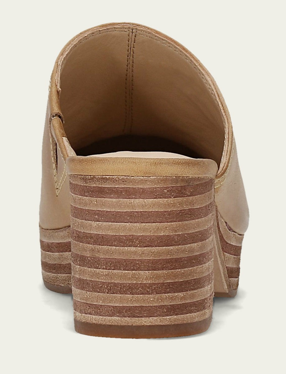 FRYE Women's Banana Leather Campus Clogs
