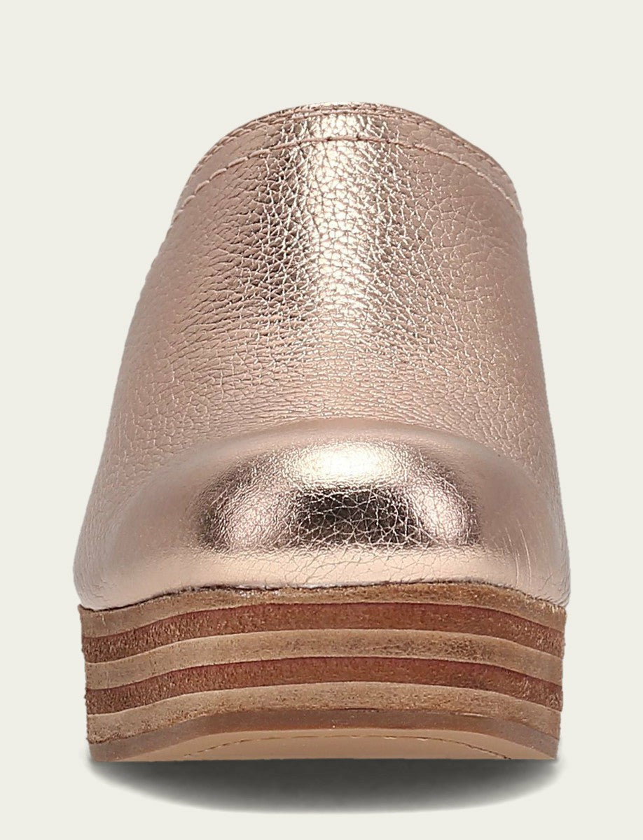 FRYE Women’s Rose Gold Metallic Leather Campus Clogs