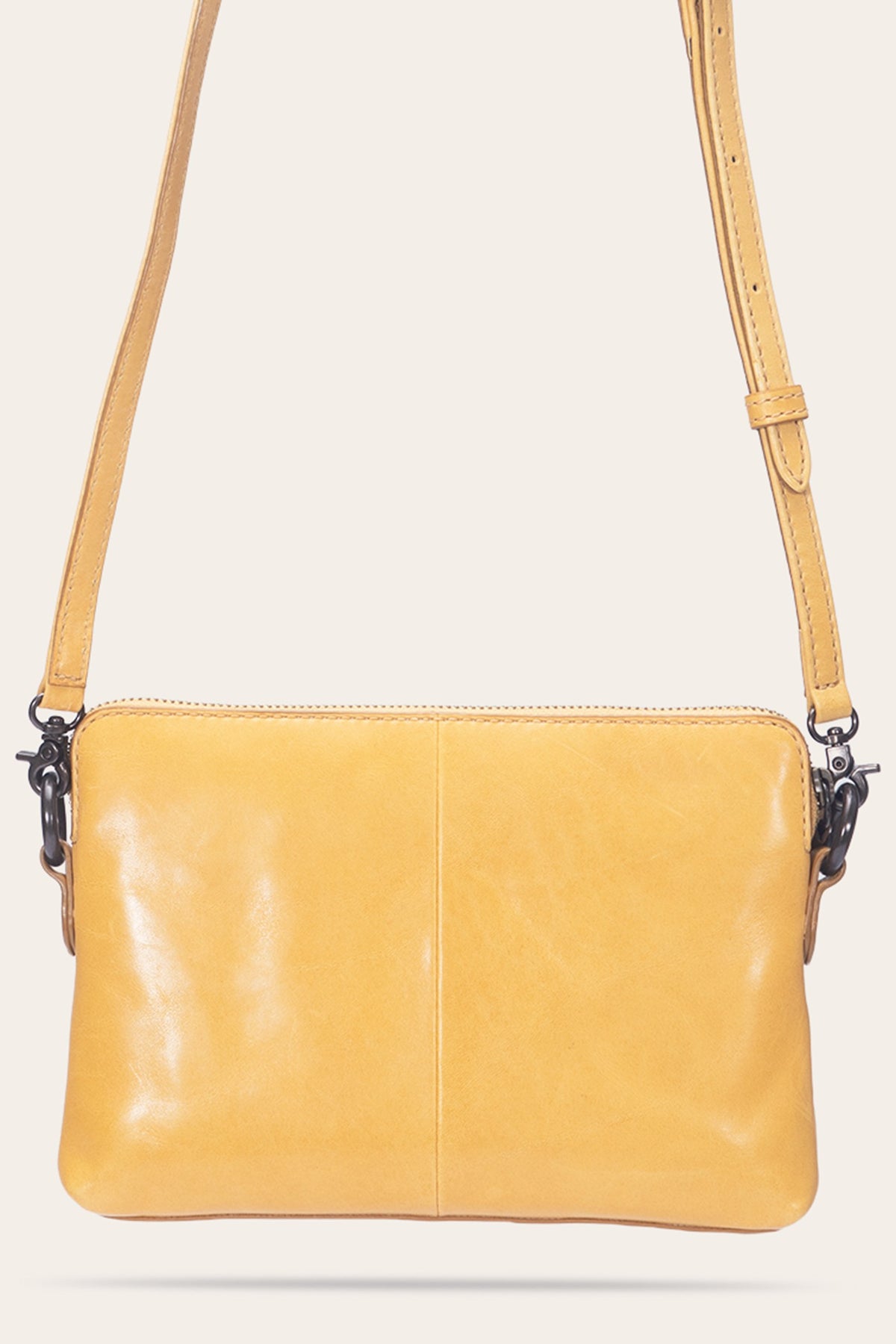 FRYE Women's Melissa Wristlet Crossbody Bag