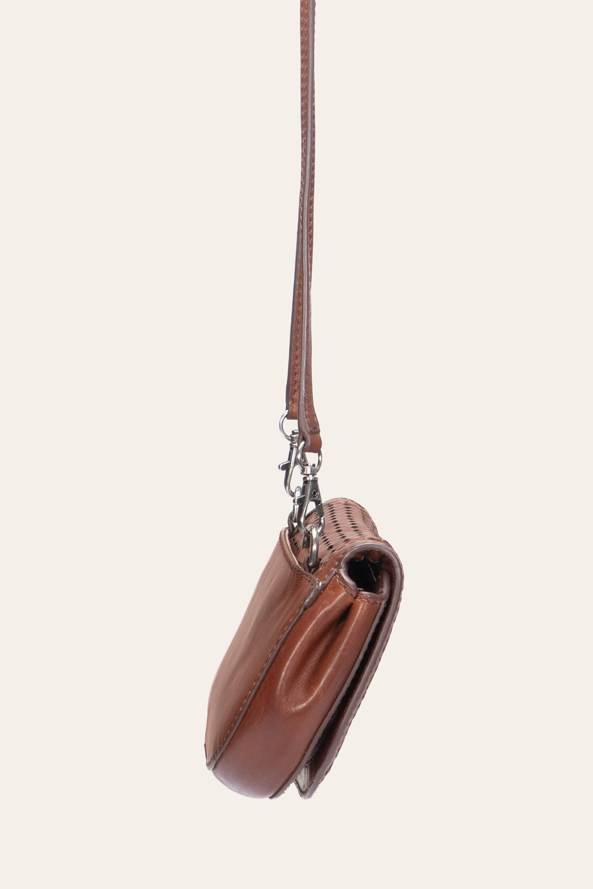 FRYE Women's Cognac Jennie Wallet Crossbody