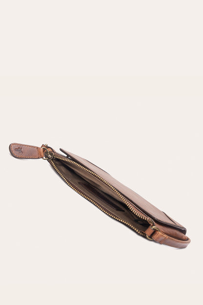 FRYE Melissa Convertible Wristlet Wallet in Cognac