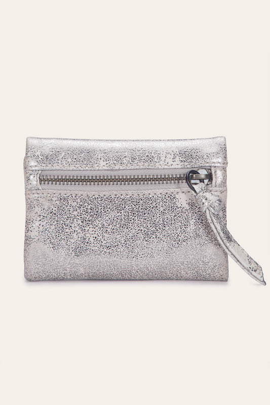FRYE Women's Nora Knotted Small Wallet