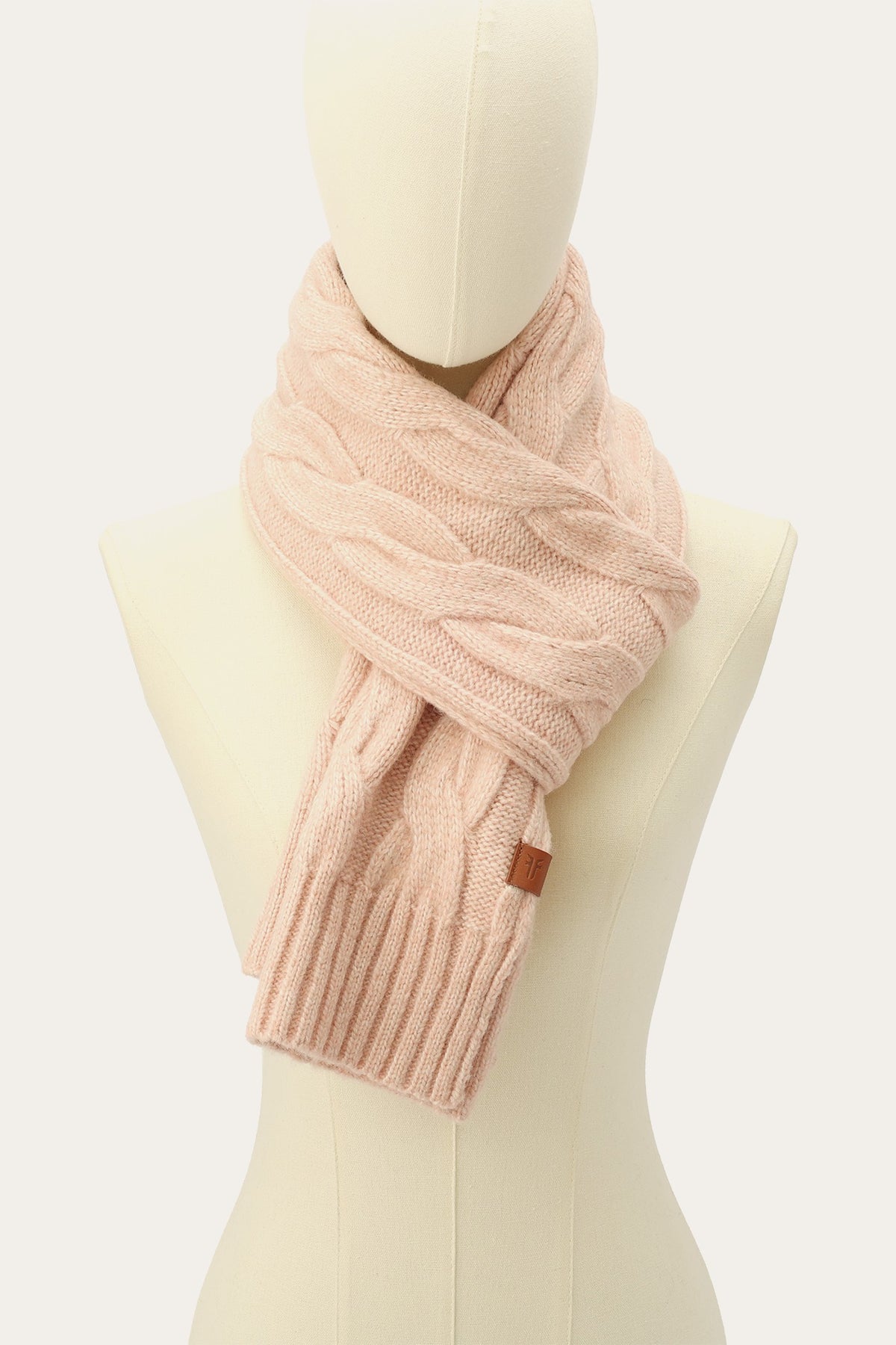 FRYE Rose Cloud Wide Cable Scarf