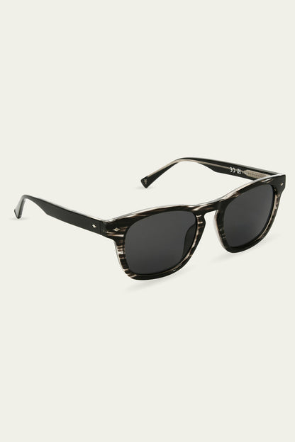 FRYE Billie Charcoal Sunglasses