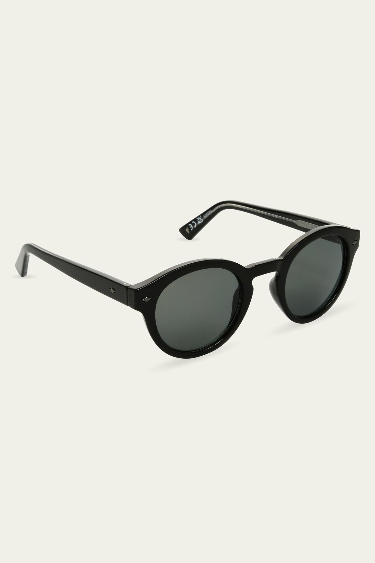 FRYE Blake Black Sunglasses
