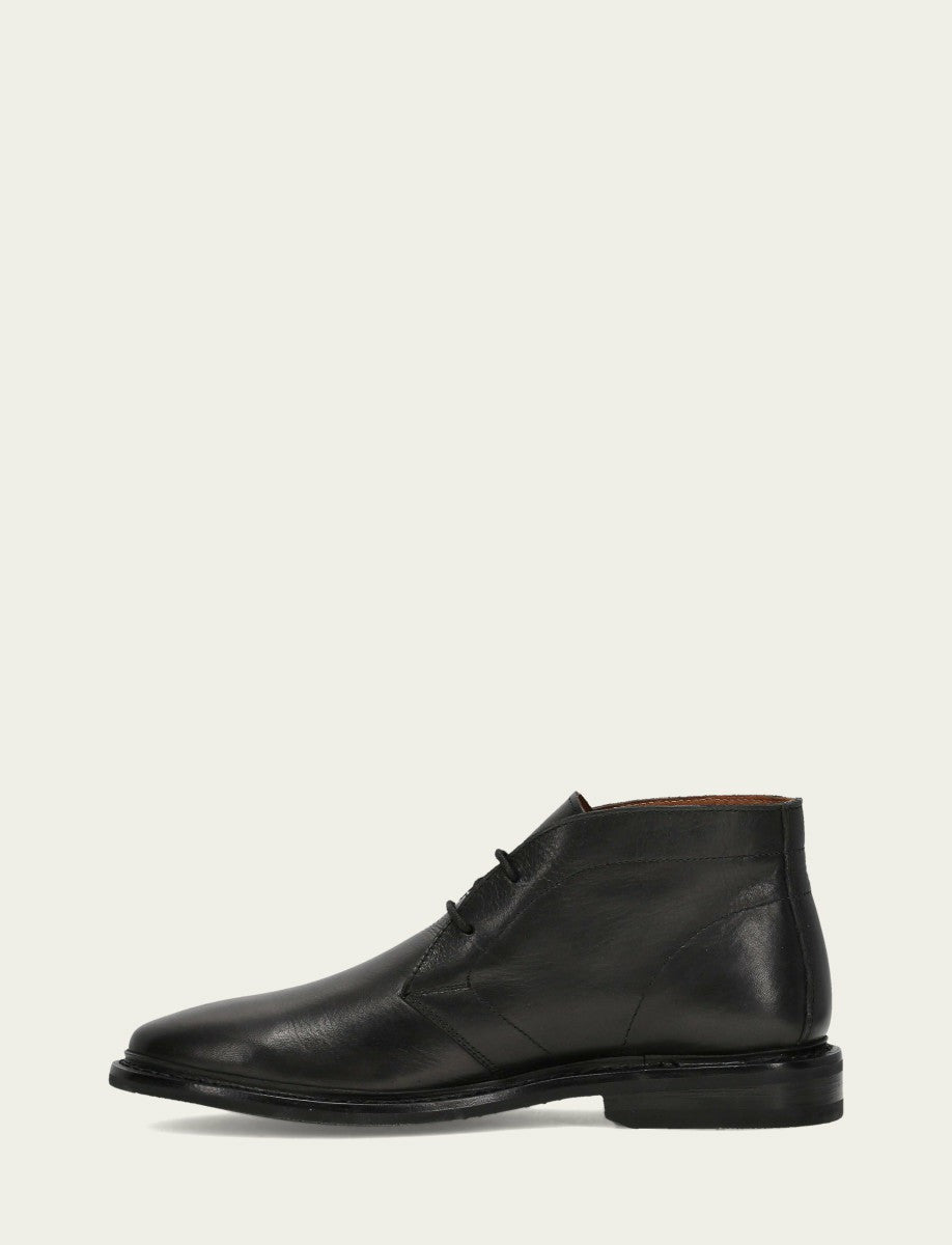 FRYE Men's Black Paul Chukka Boot