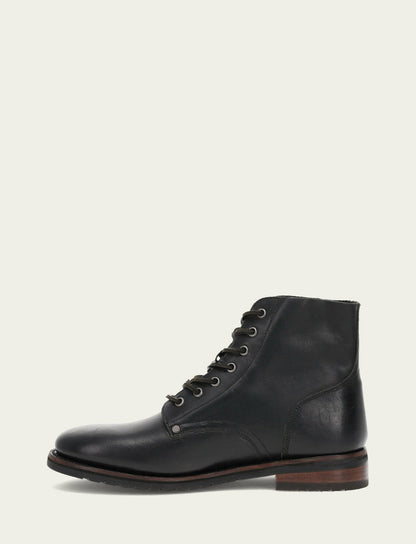 FRYE Men's Black Barrett Lace Up Boots
