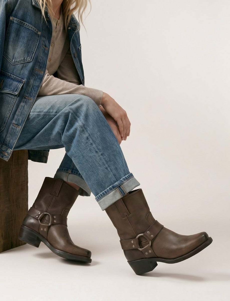 FRYE Women's Smoke Harness 8R Booties