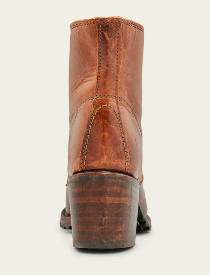 FRYE Women's Cognac Sabrina 6G Lace Up Booties
