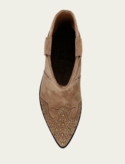 FRYE Women's Almond Sara Wingtip Stud Boot