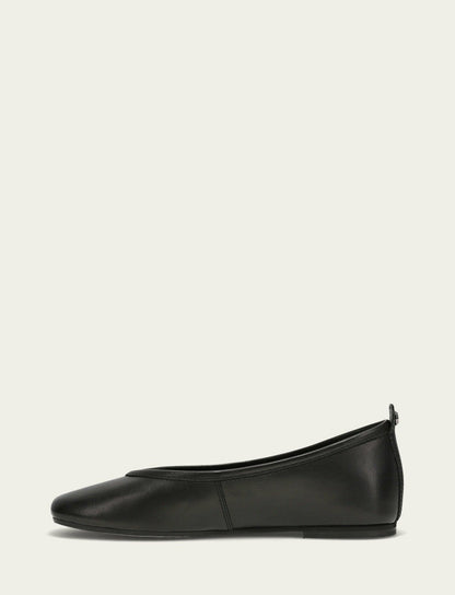FRYE Women’s Black Hayley Leather Ballet Flats